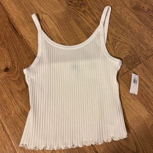 Old navy cropped tank, size small. NWT